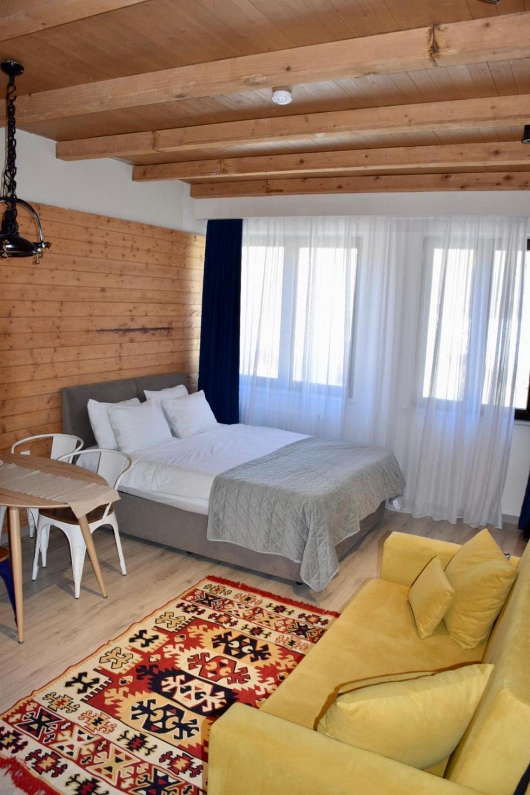 Happy Holidays Apartments In New Gudauri Eksteriør billede